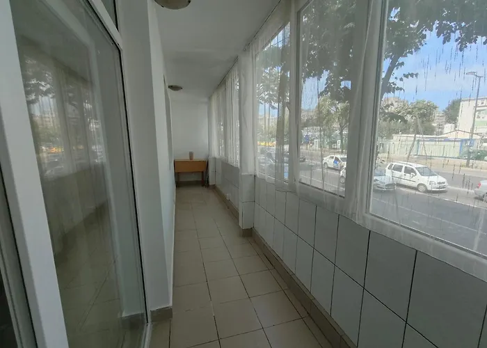 Center Boulevard Apartamento *